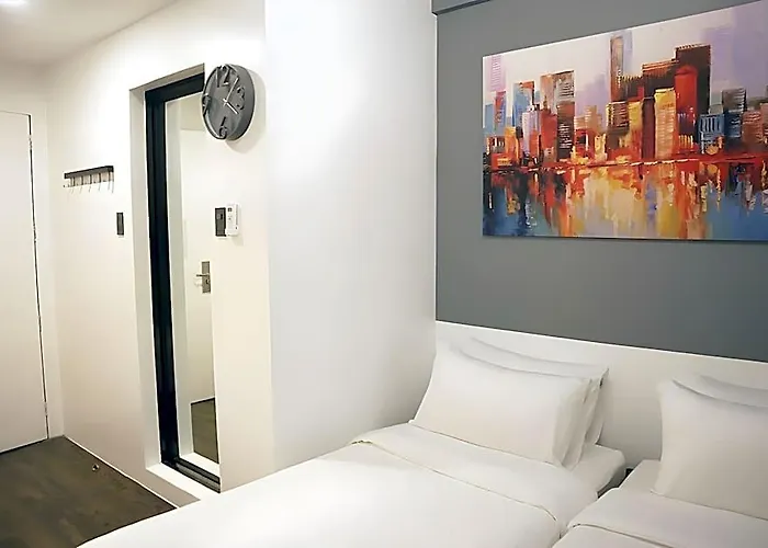 Hotel Mystay Bgc East 3*